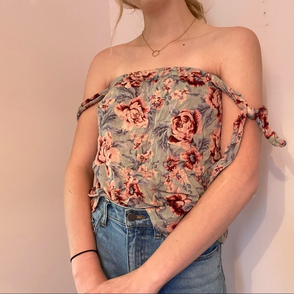 American Eagle Off the Shoulder Floral Shirt XS - Picture 2 of 7